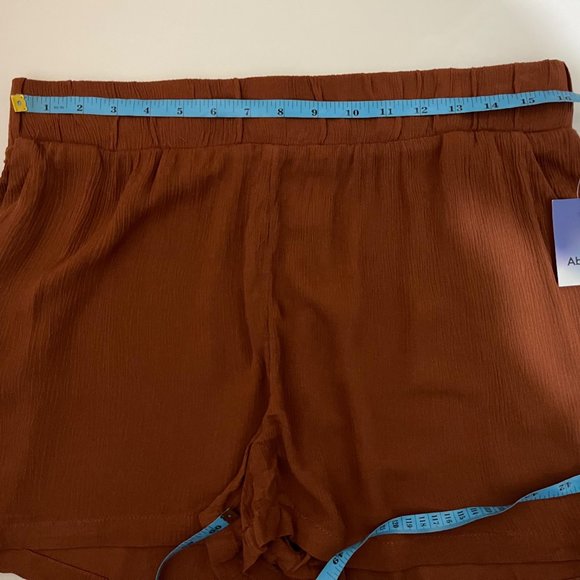 Abound Large Cinnamon Brown Elastic Waist Crinkle Shorts  NEW WITH TAGS - Picture 7 of 8
